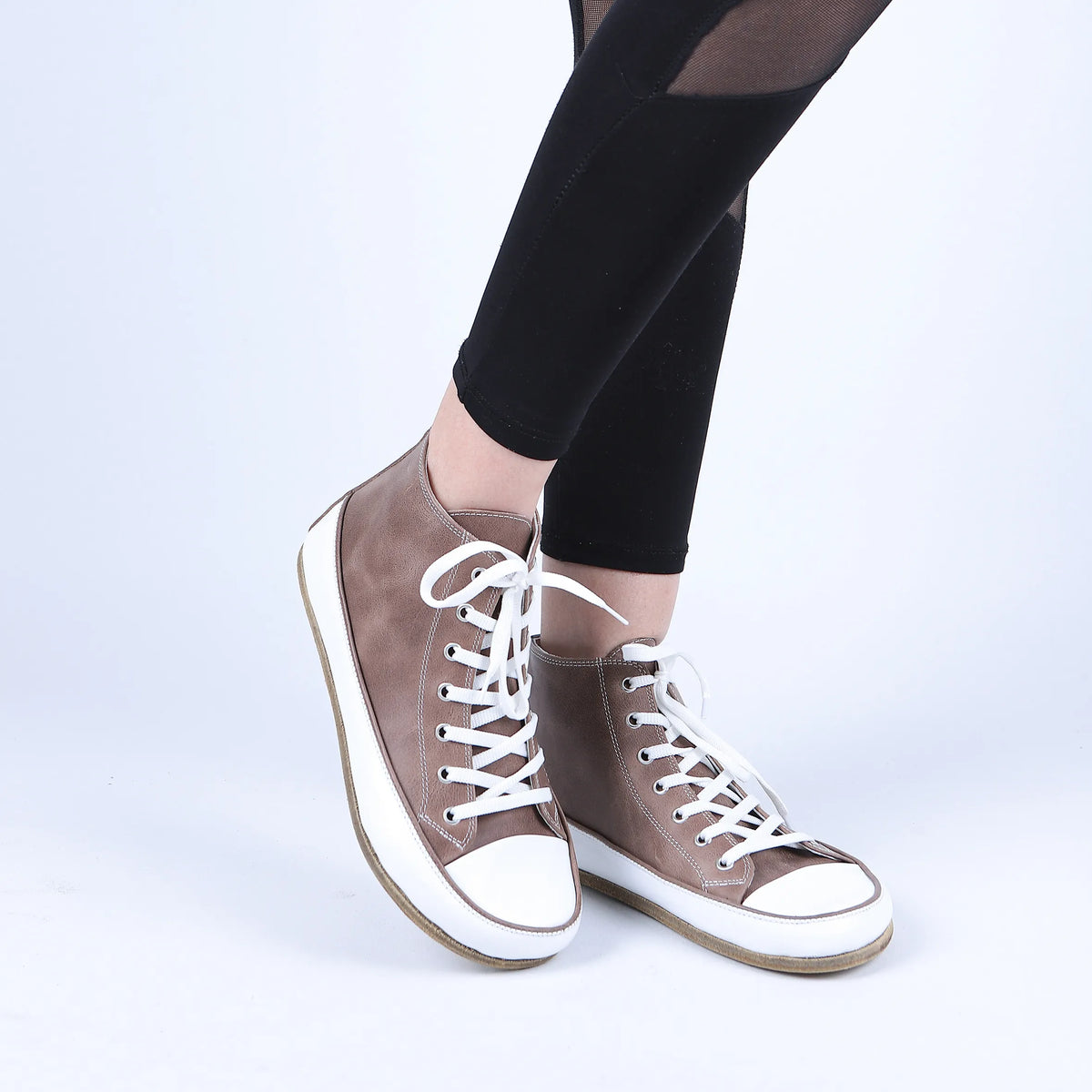 Crazy Barefoot Long Boots Converse Shoes – Classic Sole — Leather Sole – Beige Bizon