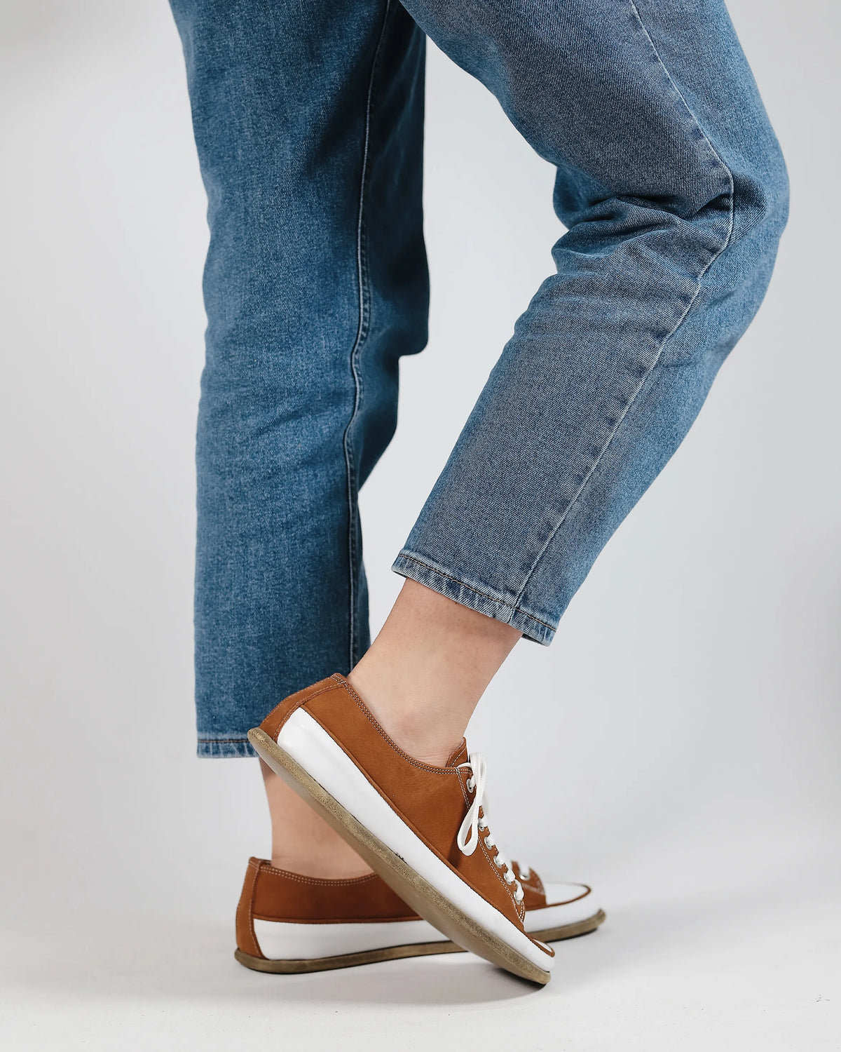 Nubuck Barefoot Converse Shoes – Classic Sole — Leather Sole – Tan