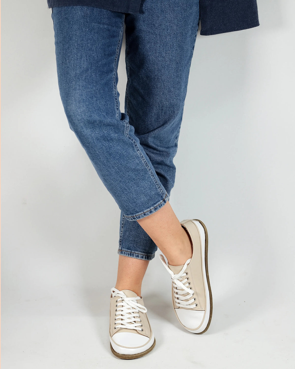 Smooth Barefoot Converse Shoes – Classic Sole — Leather Sole – Cream