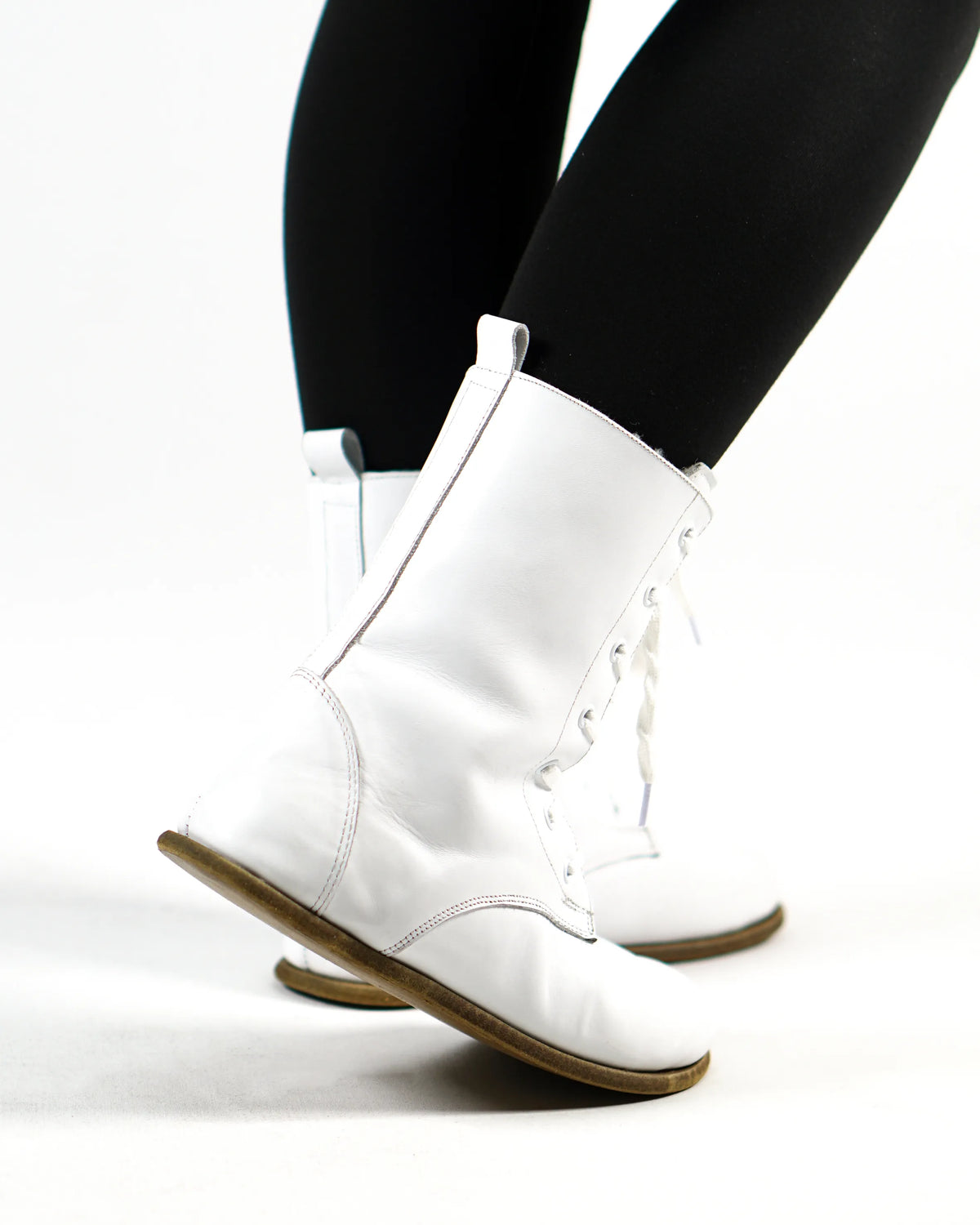 Smooth Barefoot Shearling Long Boots Shoes – Classic Sole — Leather Sole – White