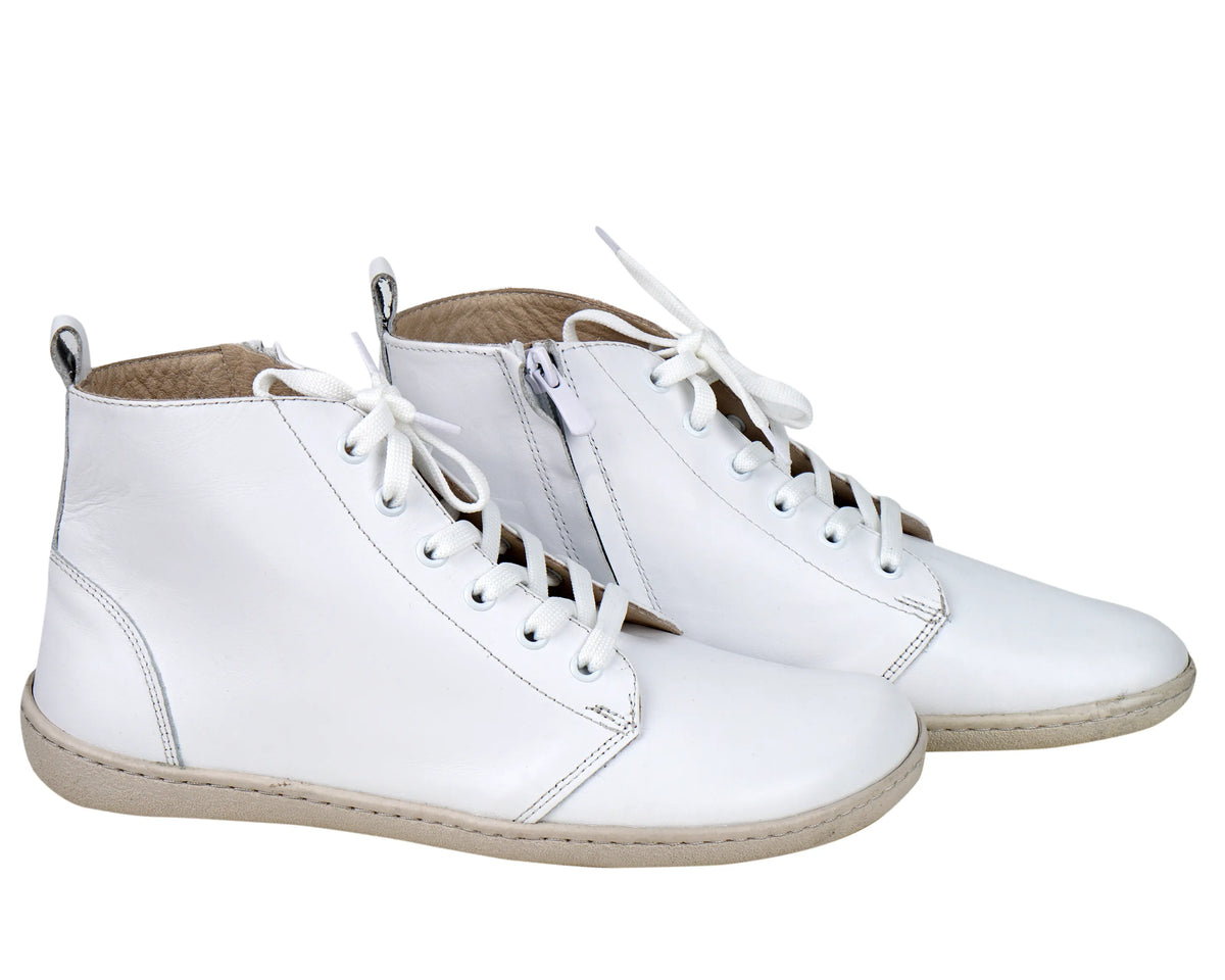 Smooth Barefoot Laces Short Boots Shoes – 6mm Rubber Sole – White