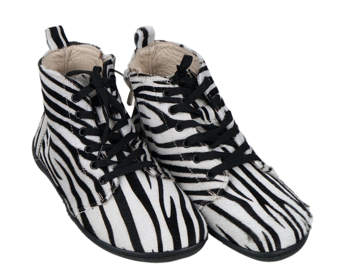 Hair Barefoot Laces Short Boots Shoes – 6mm Rubber Sole – Zebra