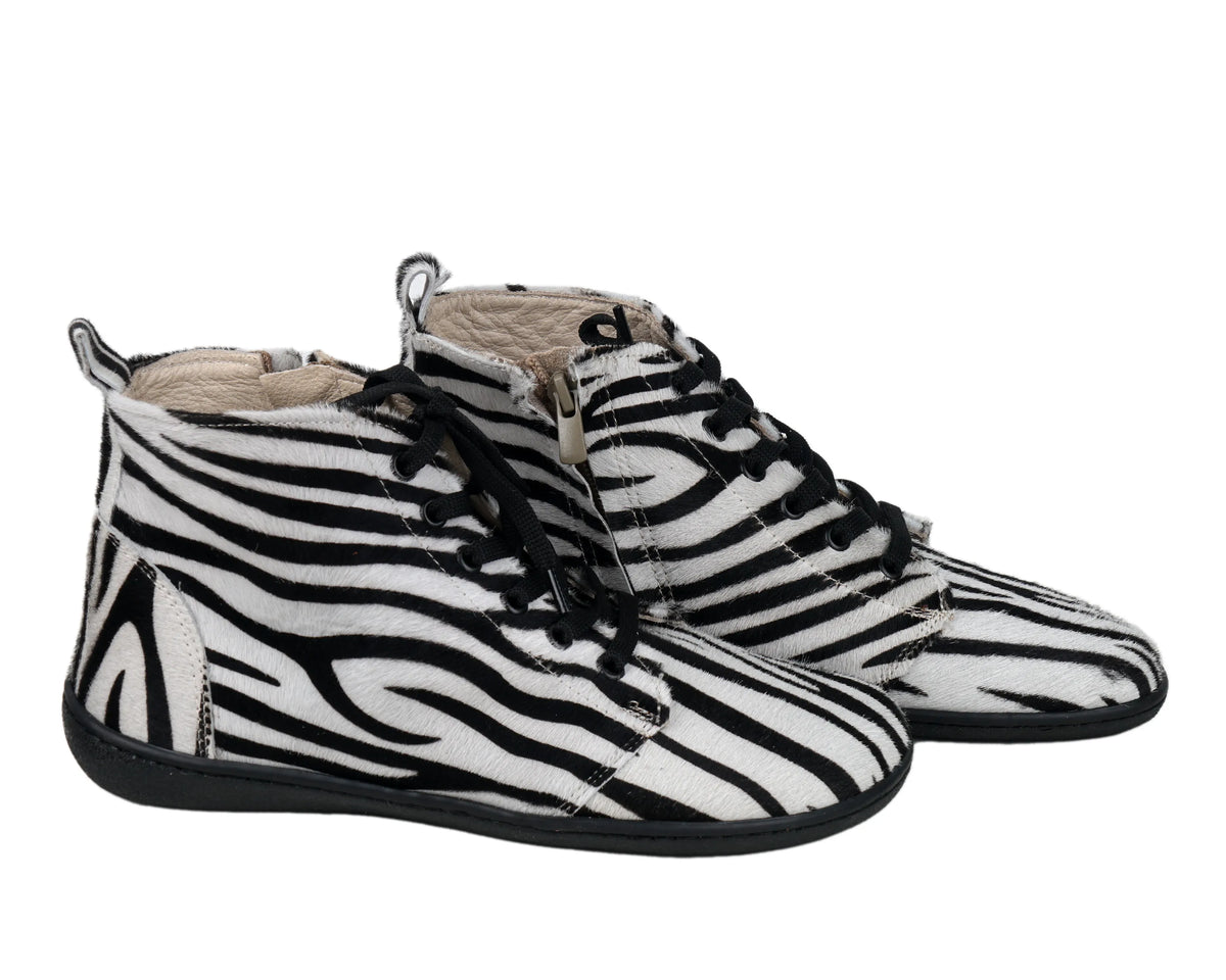 Hair Barefoot Laces Short Boots Shoes – 6mm Rubber Sole – Zebra