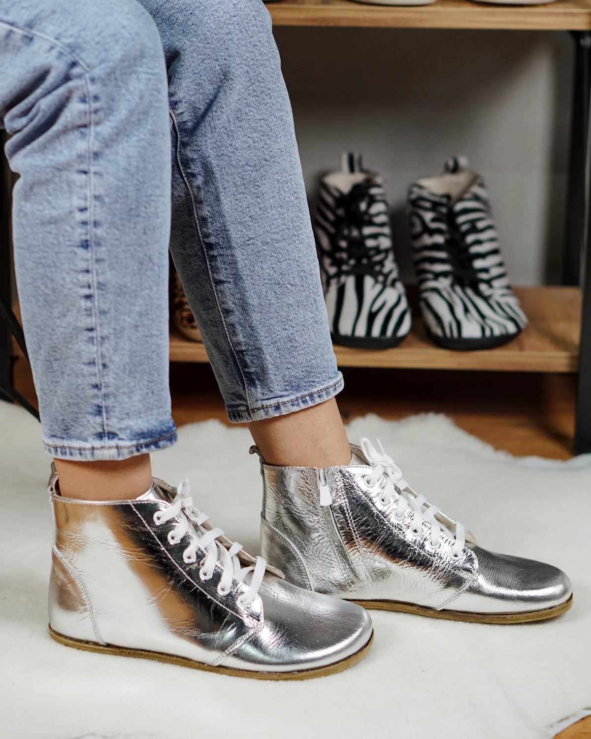 Bright Barefoot Laces Short Boots Shoes – Classic Sole — Leather Sole – Silver