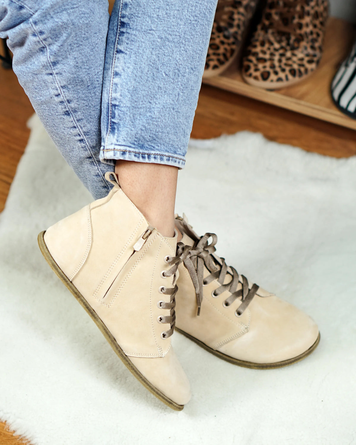 Nubuck Barefoot Laces Short Boots Shoes – Classic Sole — Leather Sole – Cream
