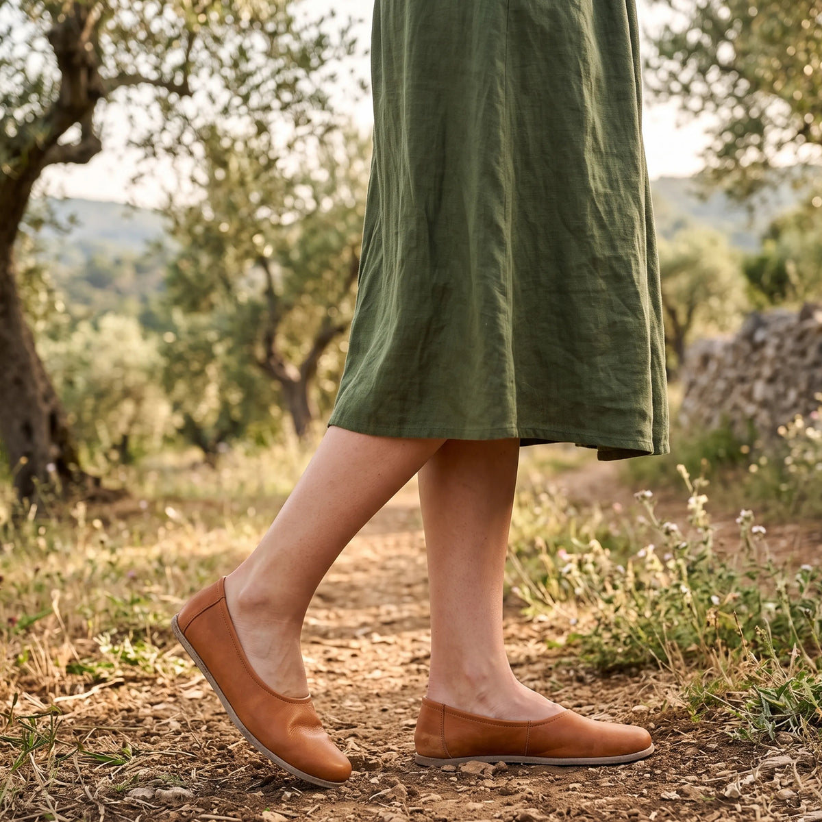Crazy Barefoot Ballet Shoes – Classic Sole — Leather Sole – Honey Camel