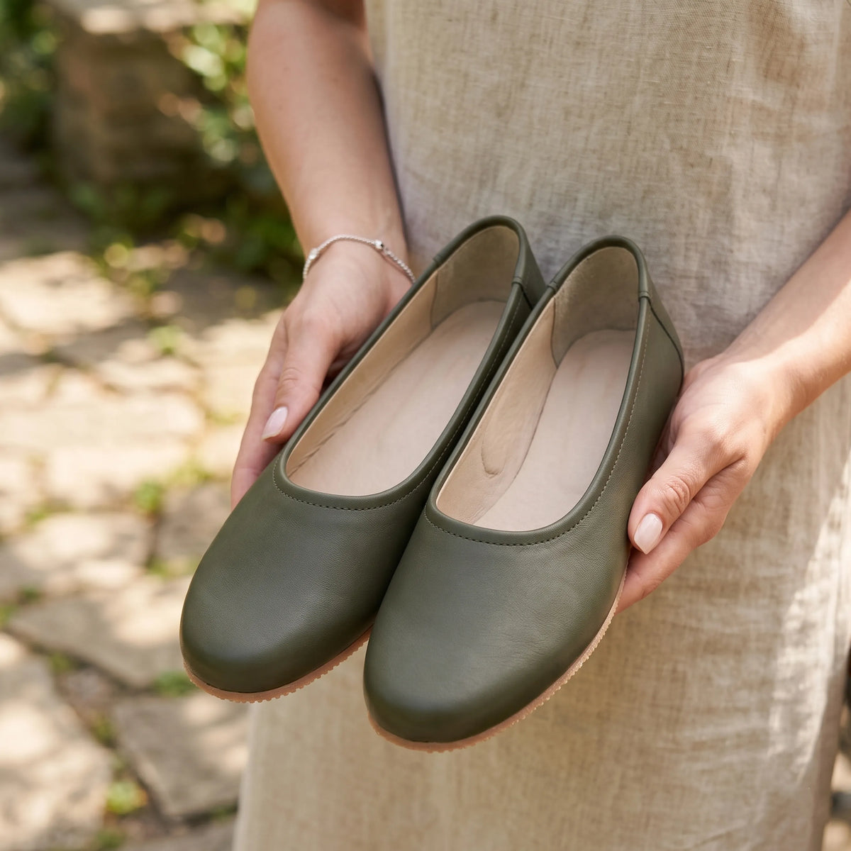 Smooth Barefoot Ballet Shoes – Rubber Sole – Olive Green
