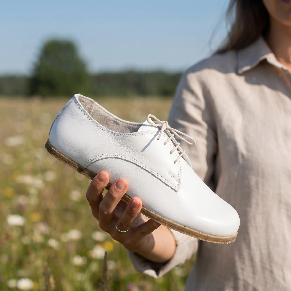 Smooth Barefoot Oxford Shoes – Classic Sole — Leather Sole – White-black