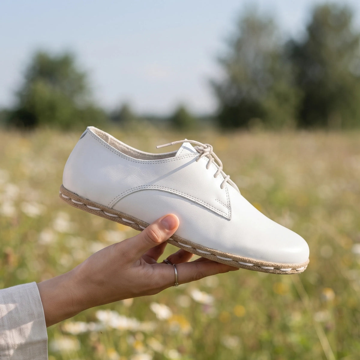 Smooth Barefoot Oxford Shoes — Leather Sole – White