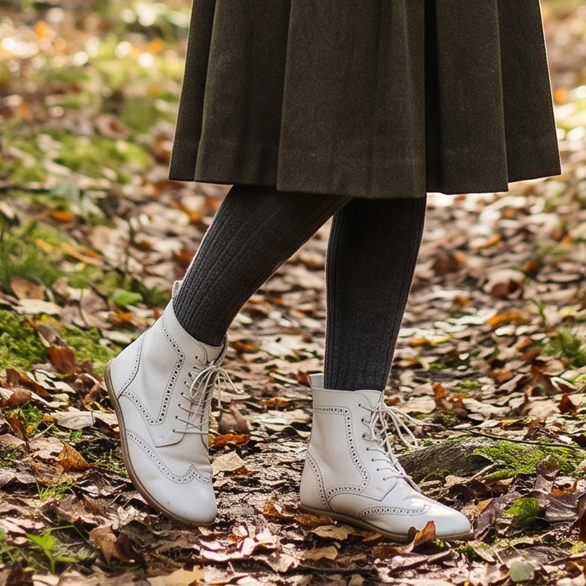 Smooth Barefoot Moccasin Boots Shoes – Classic Sole — Leather Sole – White