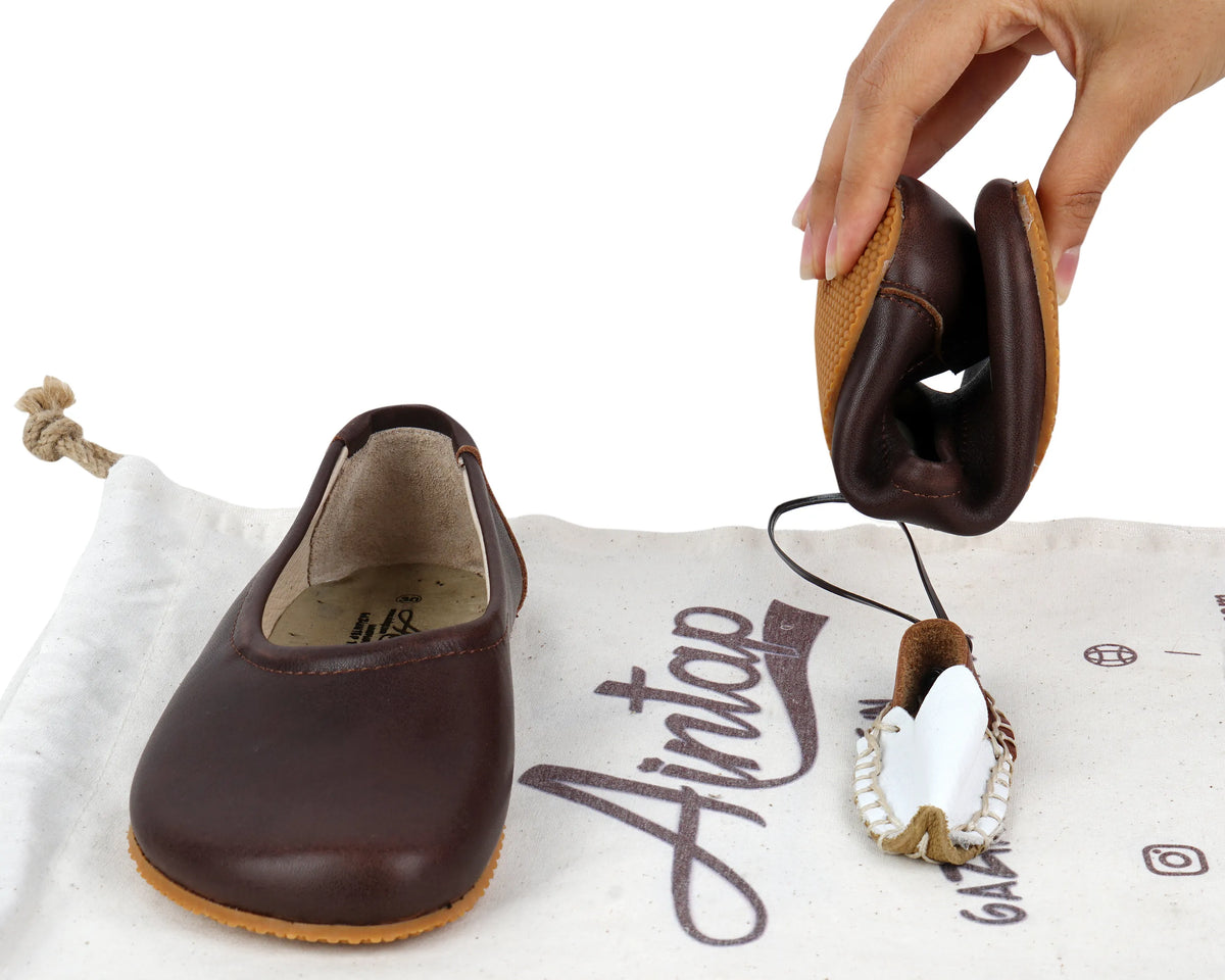 Smooth Barefoot Ballet Shoes – Rubber Sole – Dark Brown