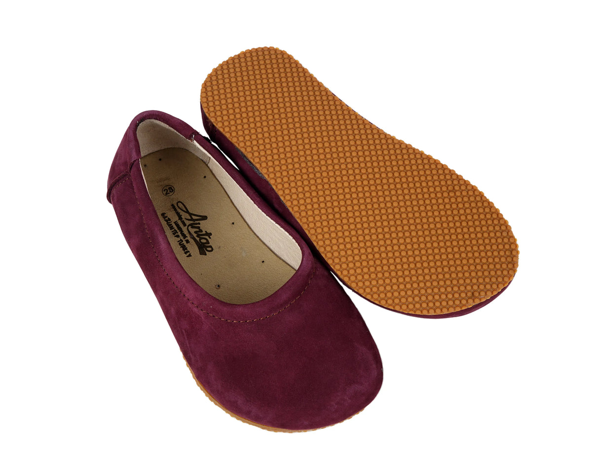 Nubuck Barefoot Ballet Shoes – Rubber Sole – Burgundy