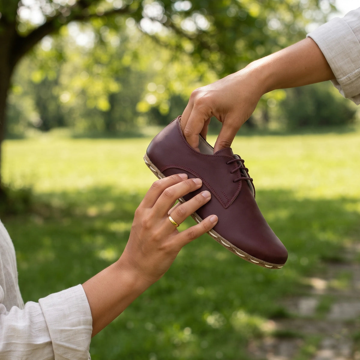 Smooth Barefoot Oxford Shoes — Leather Sole – Burgundy