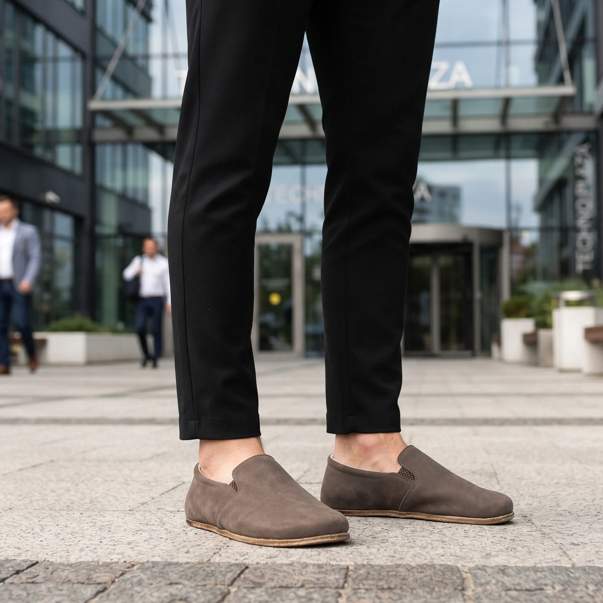 Crazy Barefoot Slip-On Shoes – Classic Sole — Leather Sole – Beige Bizon