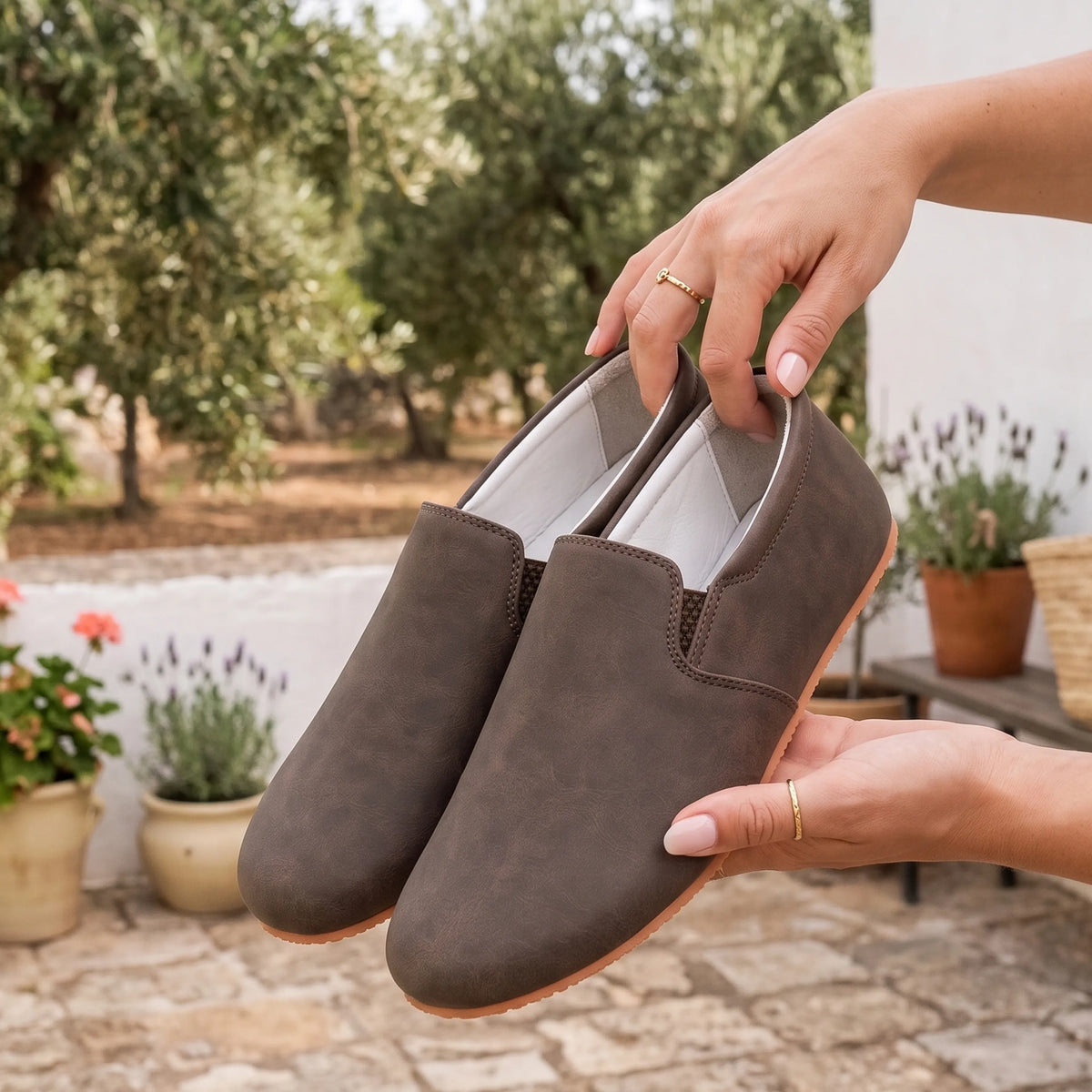 Crazy Barefoot Slip-On Shoes – Rubber Sole – Beige Bizon
