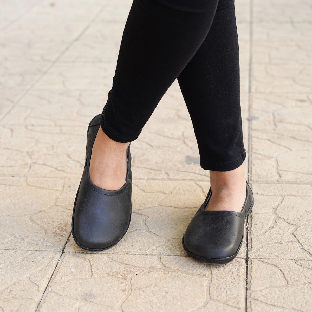 Crazy Barefoot Ballet Shoes – 6 mm Rubber Sole – Black