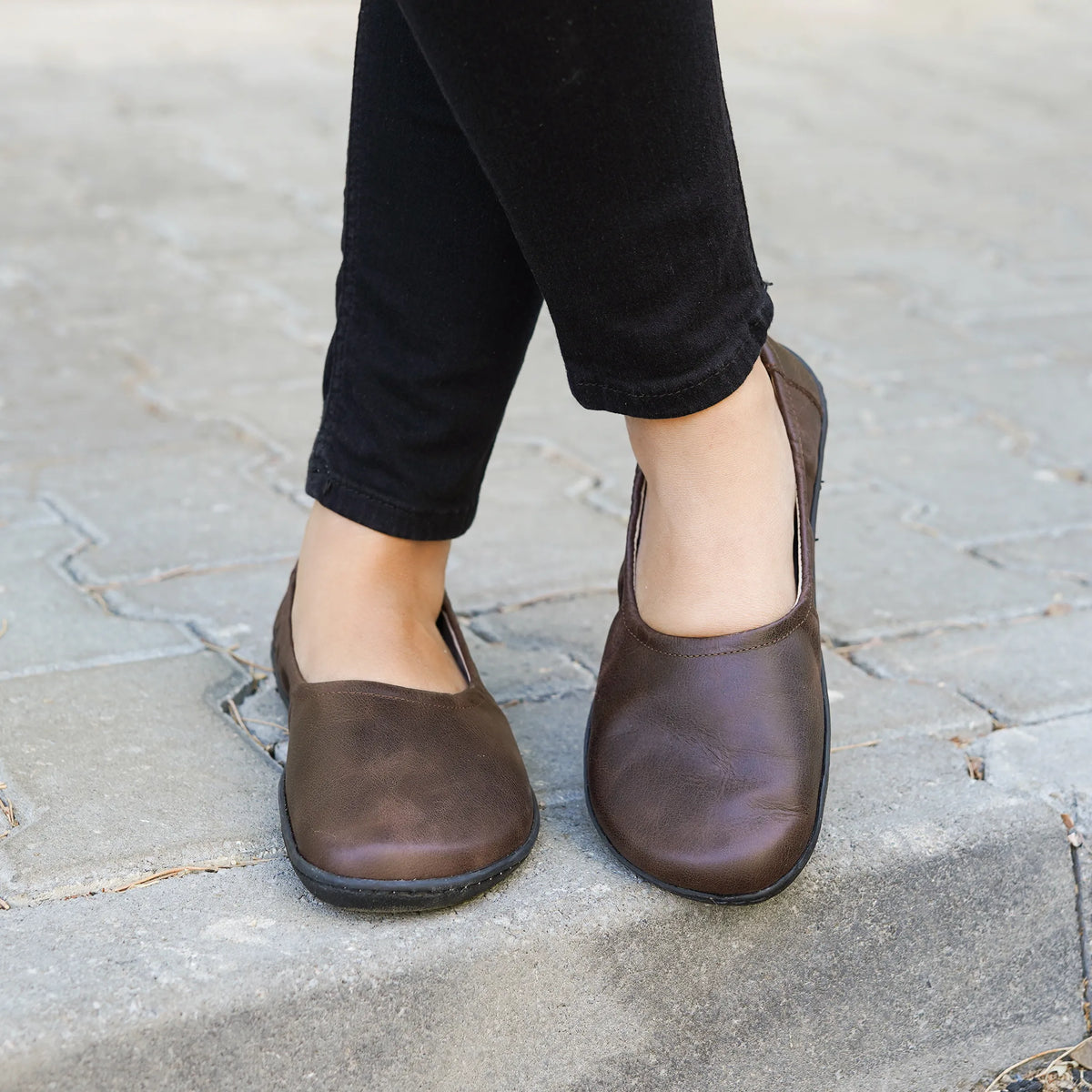 Crazy Barefoot Ballet Shoes – 6 mm Rubber Sole – Dark Brown