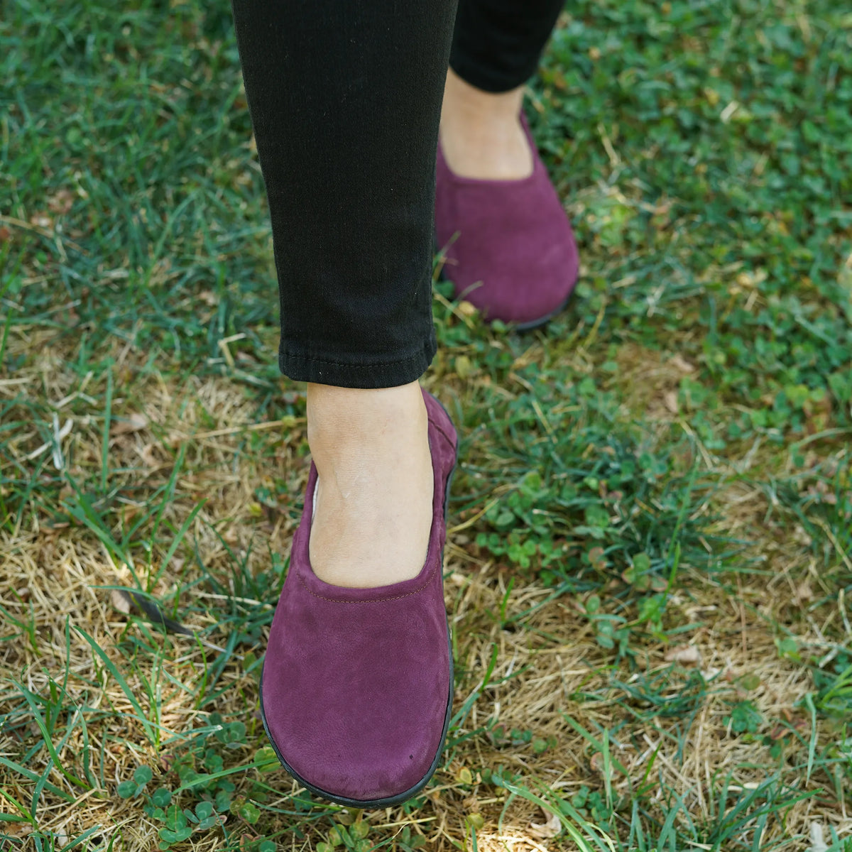 Nubuck Barefoot Ballet Shoes – 6 mm Rubber Sole – Burgundy