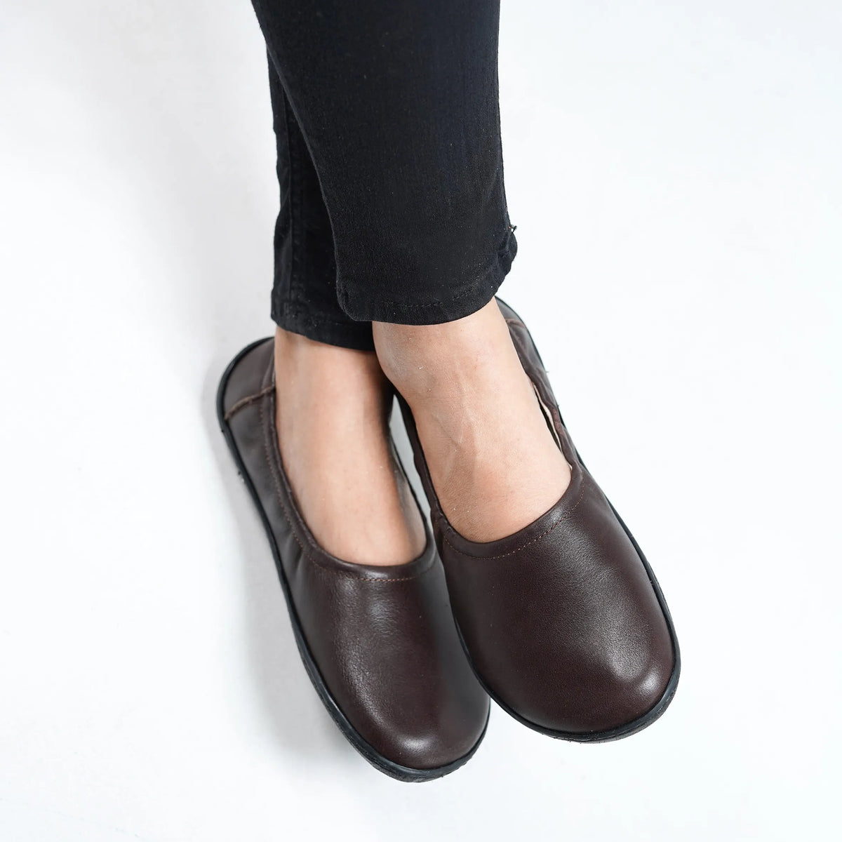 Smooth Barefoot Ballet Shoes –6 mm Rubber Sole – Dark Brown