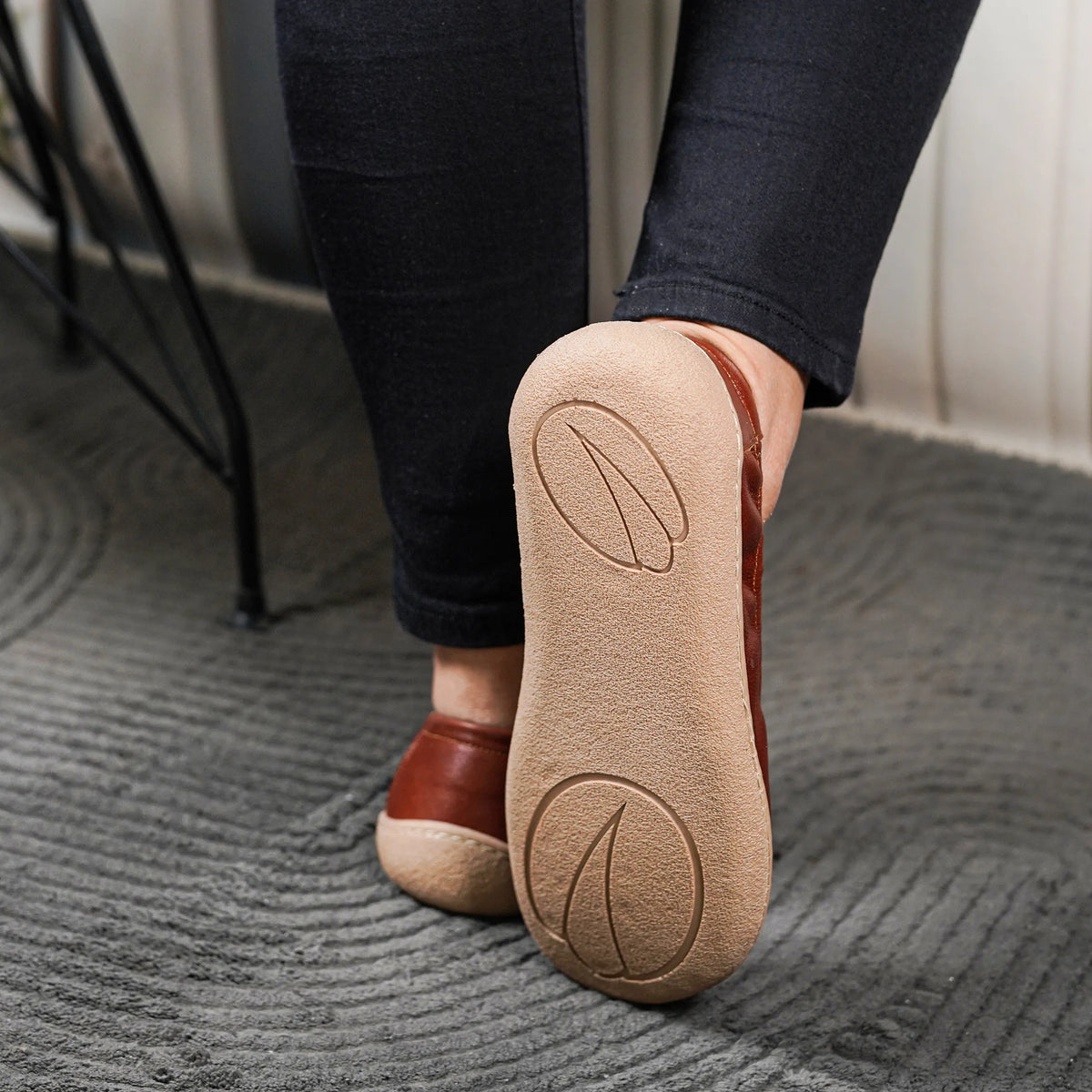 Smooth Barefoot Ballet Shoes –6 mm Rubber Sole – Brown