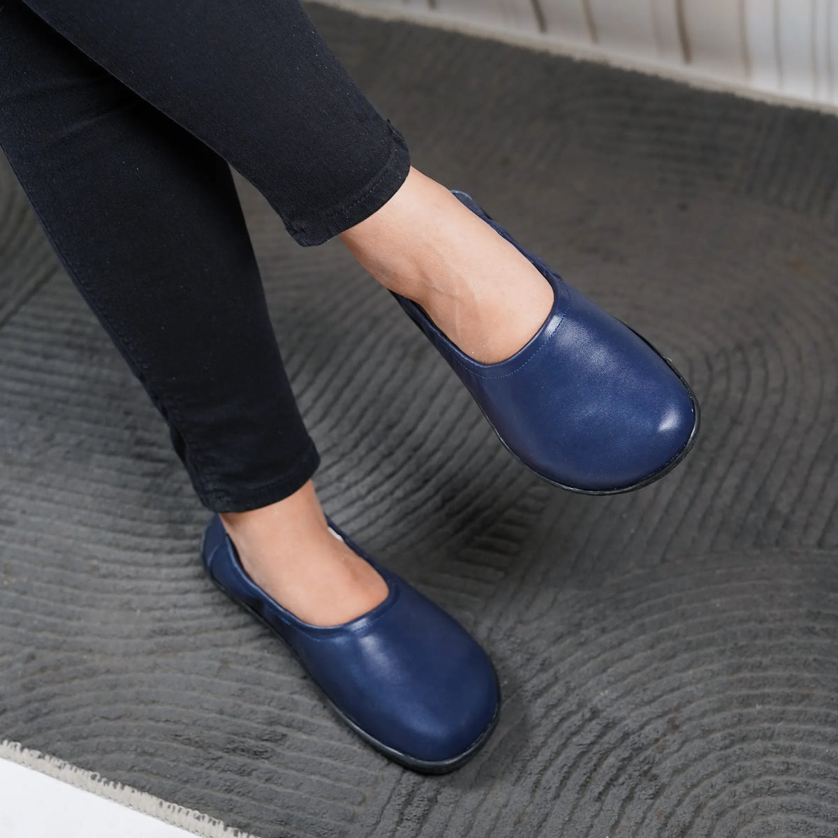 Smooth Barefoot Ballet Shoes –6 mm Rubber Sole – Navy Blue