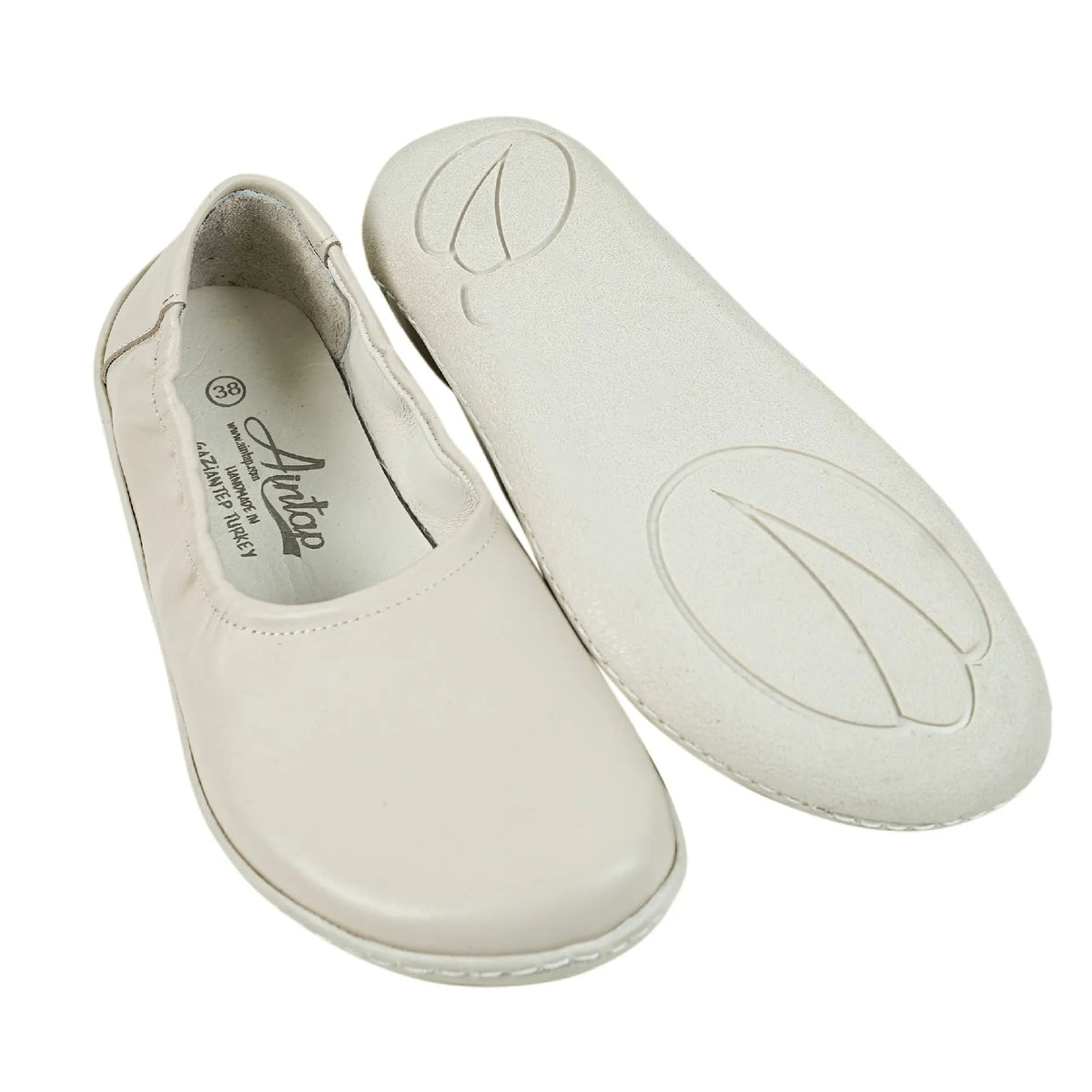 Smooth Barefoot Ballet Shoes –6 mm Rubber Sole – Cream