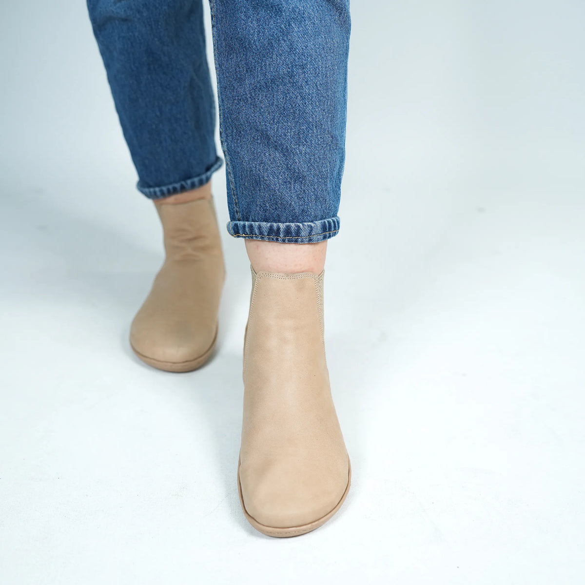 Crazy Barefoot Chelsea Boots Shoes – 6mm Rubber Sole – Undyed Crust