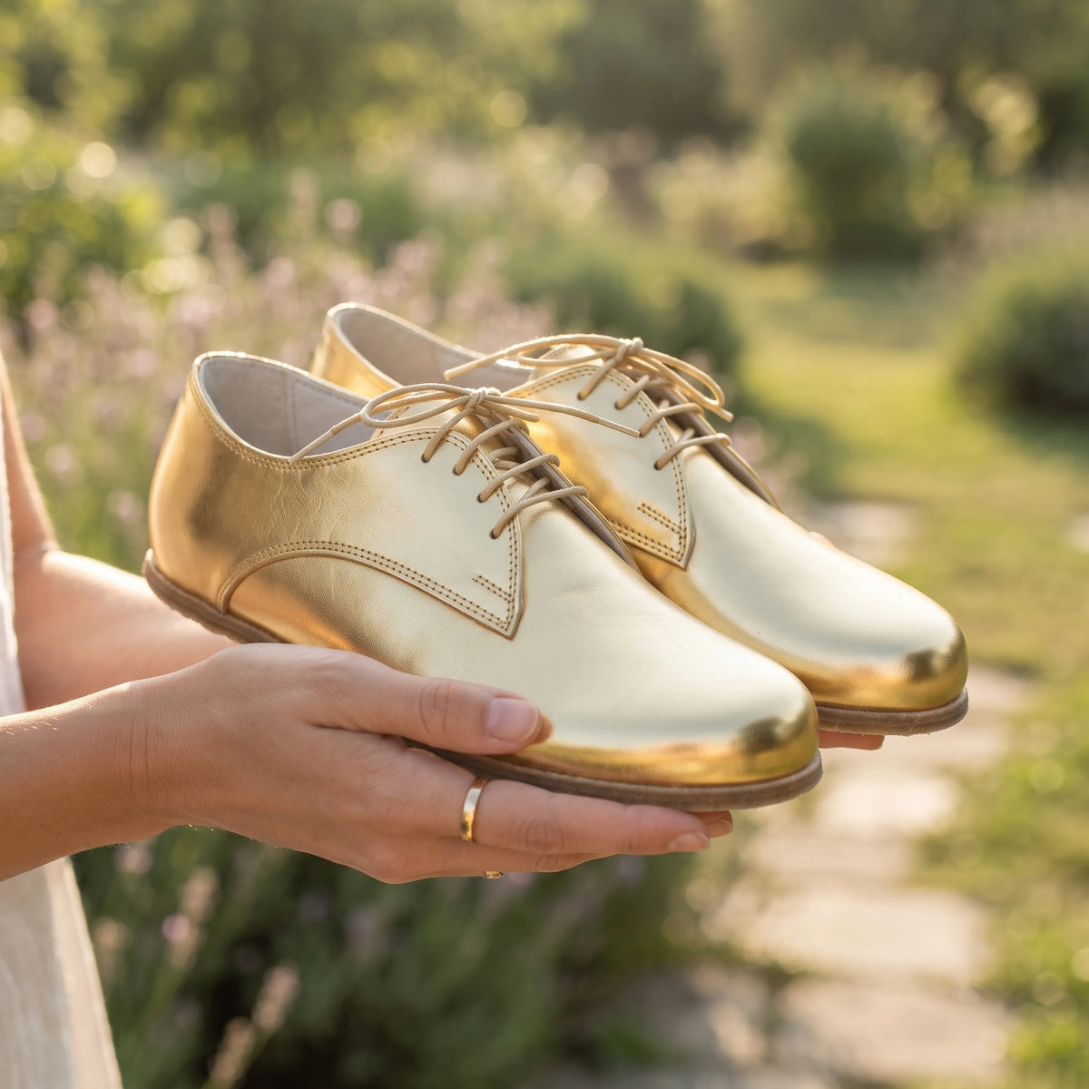 Bright Barefoot Oxford Shoes – Classic Sole — Leather Sole – Gold
