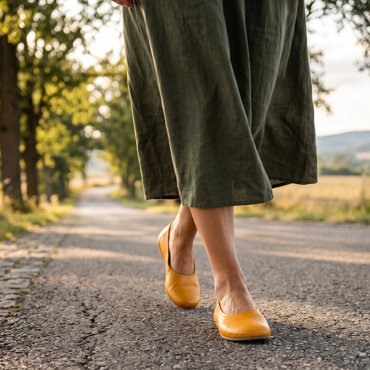 Smooth Barefoot Ballet Shoes – Rubber Sole – Mustard