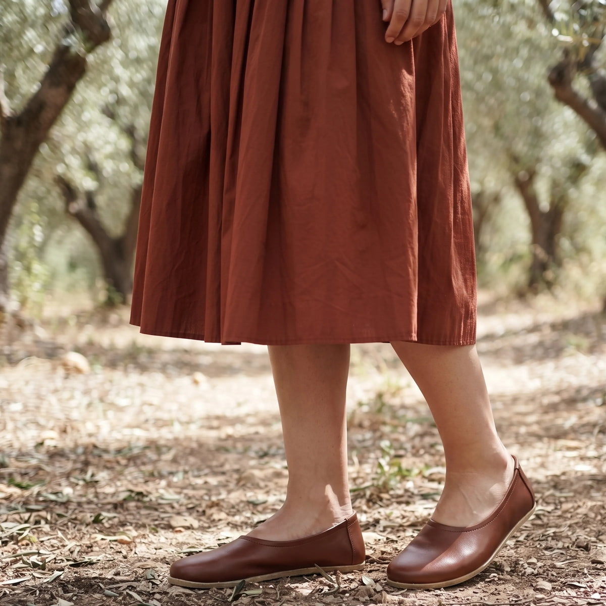 Smooth Barefoot Ballet Shoes – Classic Sole — Leather Sole – Brown