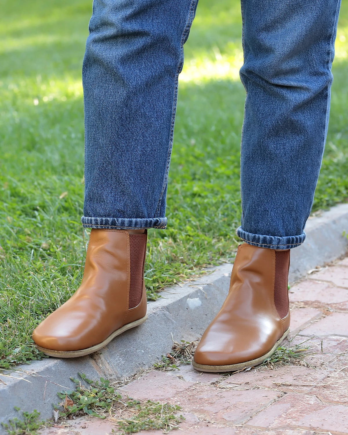 Smooth Barefoot Chelsea Boots Shoes – Classic Sole — Leather Sole – Tan
