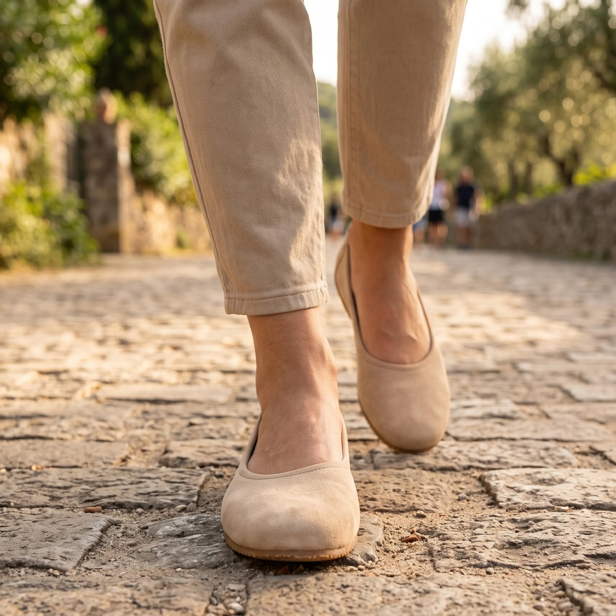 Nubuck Barefoot Ballet Shoes – Rubber Sole – Cream