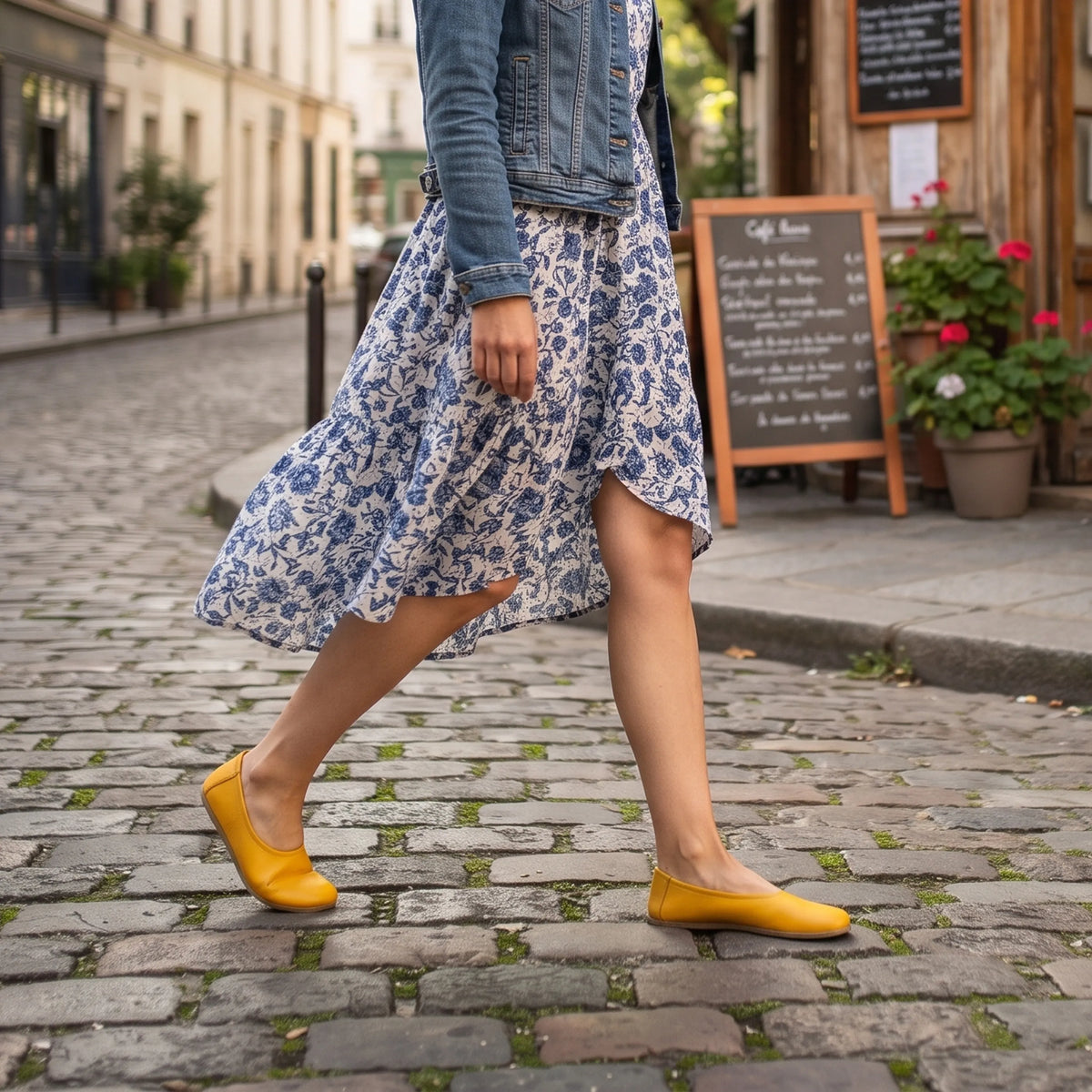 Smooth Barefoot Ballet Shoes – Classic Sole — Leather Sole – Yellow