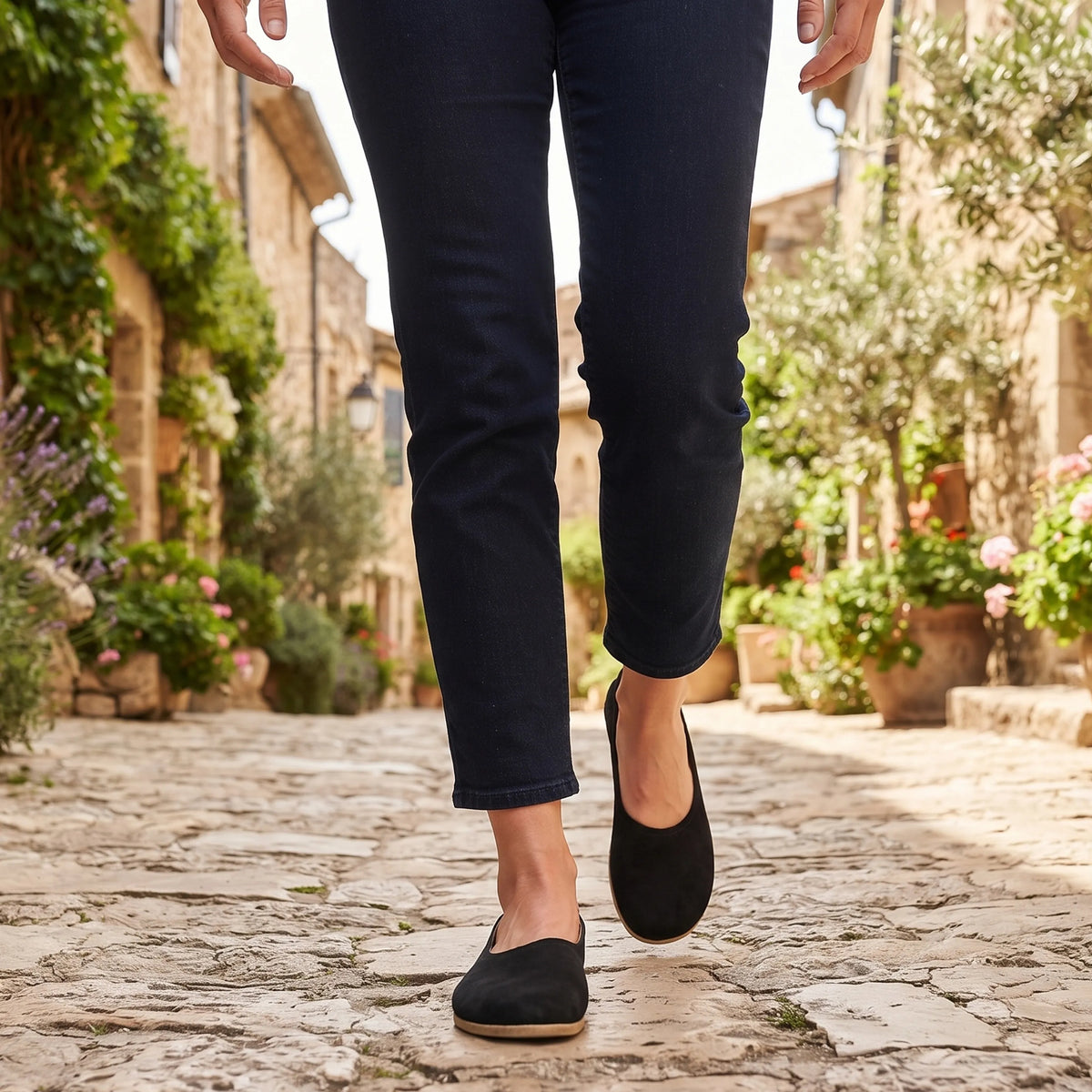 Suede Barefoot Ballet Shoes – Classic Sole — Leather Sole – Black