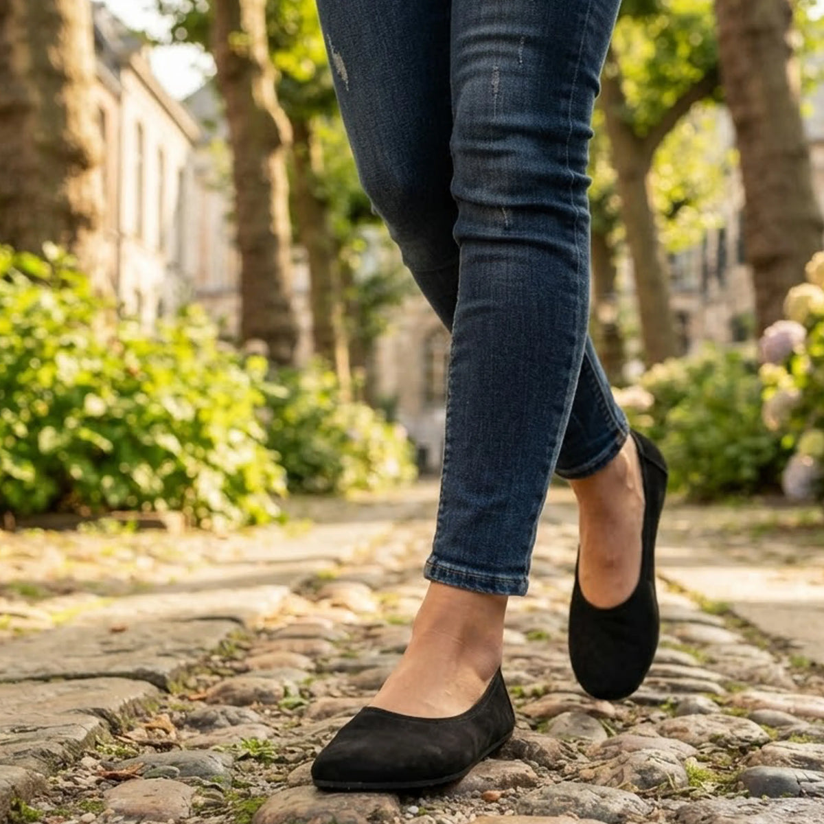 Suede Barefoot Ballet Shoes – Rubber Sole – Black