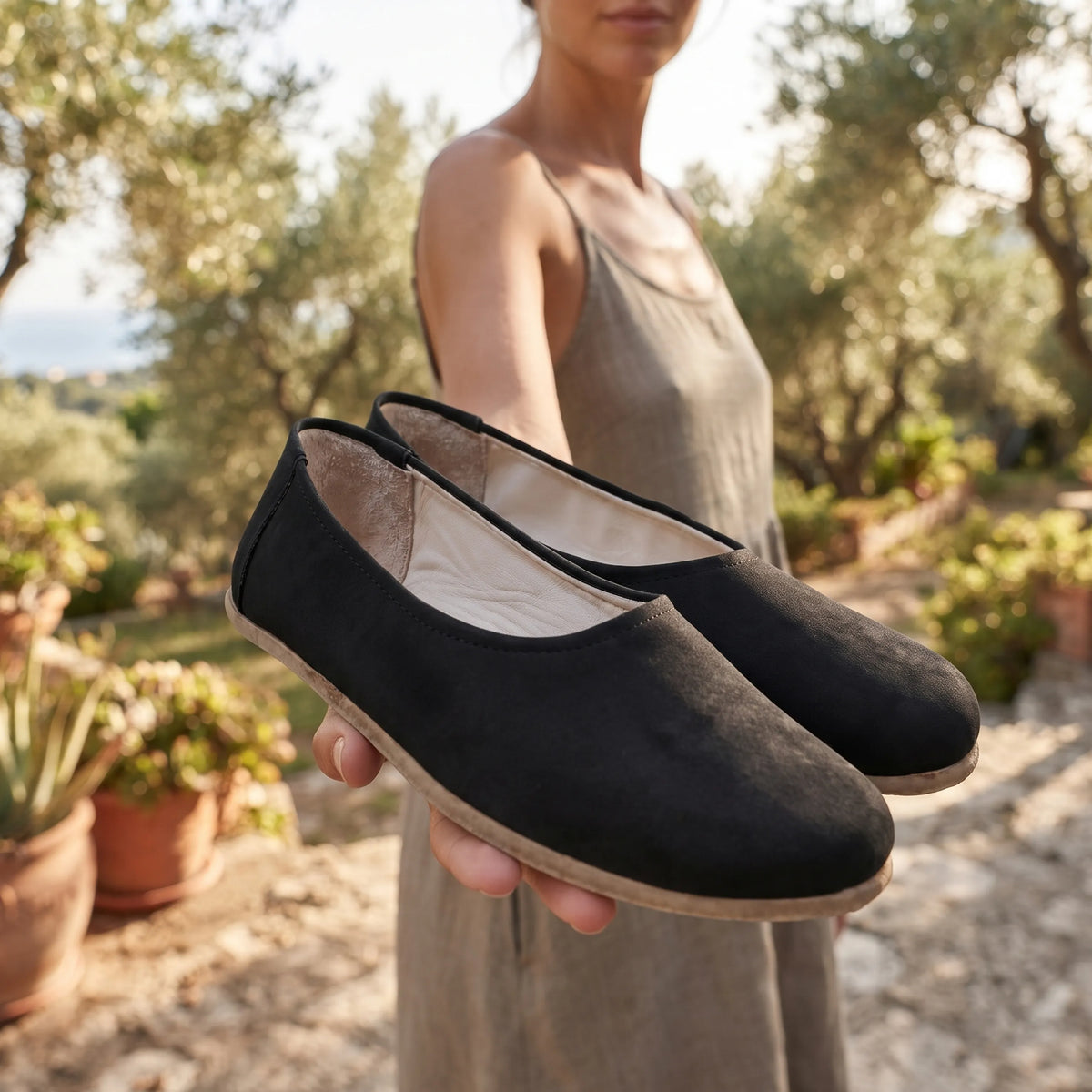 Nubuck Barefoot Ballet Shoes – Classic Sole — Leather Sole – Black