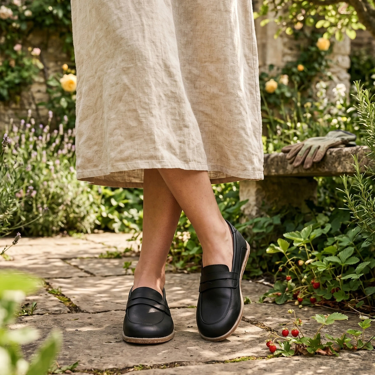 Smooth Barefoot Penny Loafer Shoes – Classic Sole — Leather Sole – Black