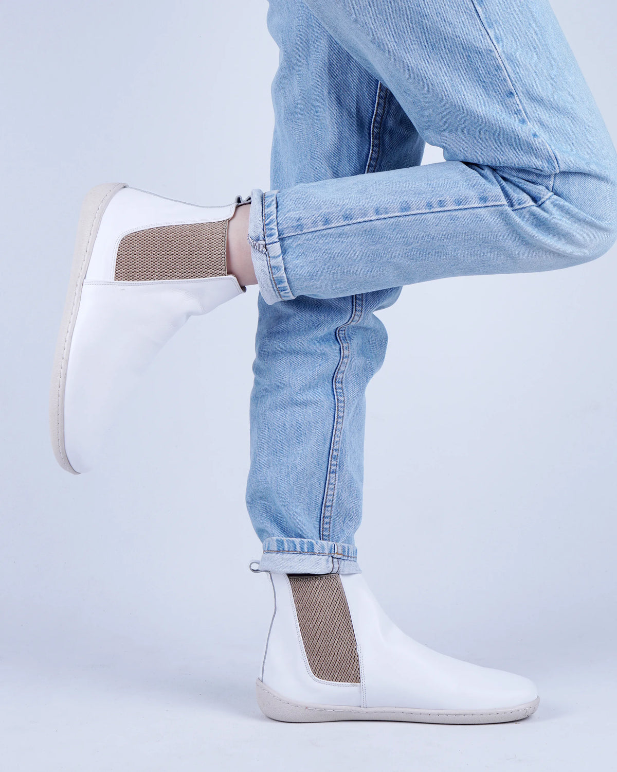 Smooth Barefoot Chelsea Boots Shoes – 6mm Rubber Sole – White
