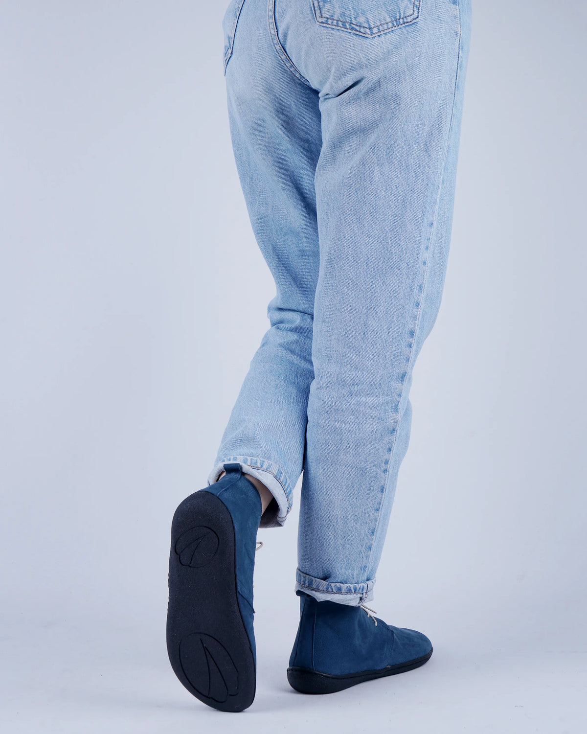 Nubuck Barefoot Bootie Laces Shoes – 6 mm Rubber Sole – Jeans