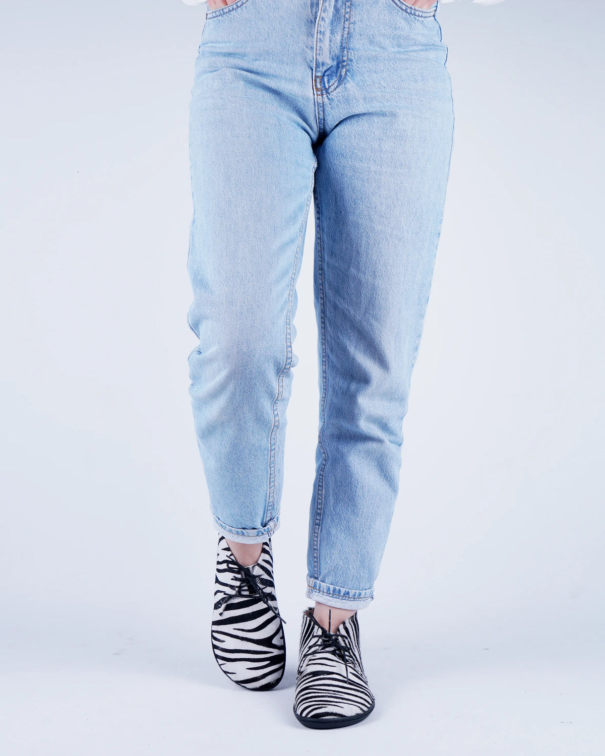 Hair Barefoot Bootie Laces Shoes – 6 mm Rubber Sole – Zebra